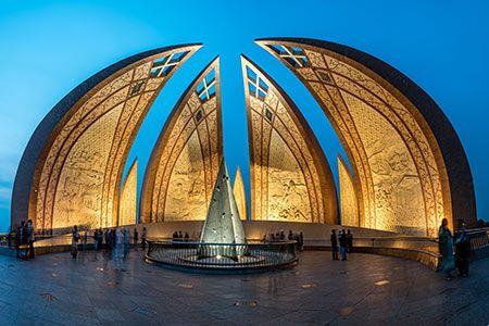 Pakistan’s August DAP stocks fall as demand rises